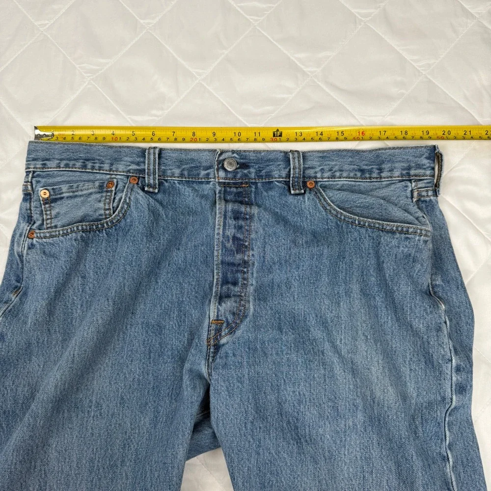 Levi's 501 Original Jeans Men's 40x36 Medium Stonewash Button Fly Straight